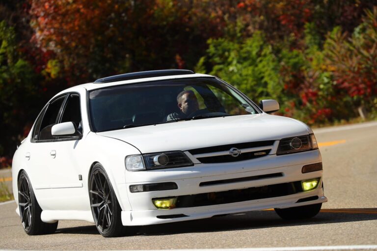 How to Install Fog Lights on 1997-1999 4thgen Nissan Maxima