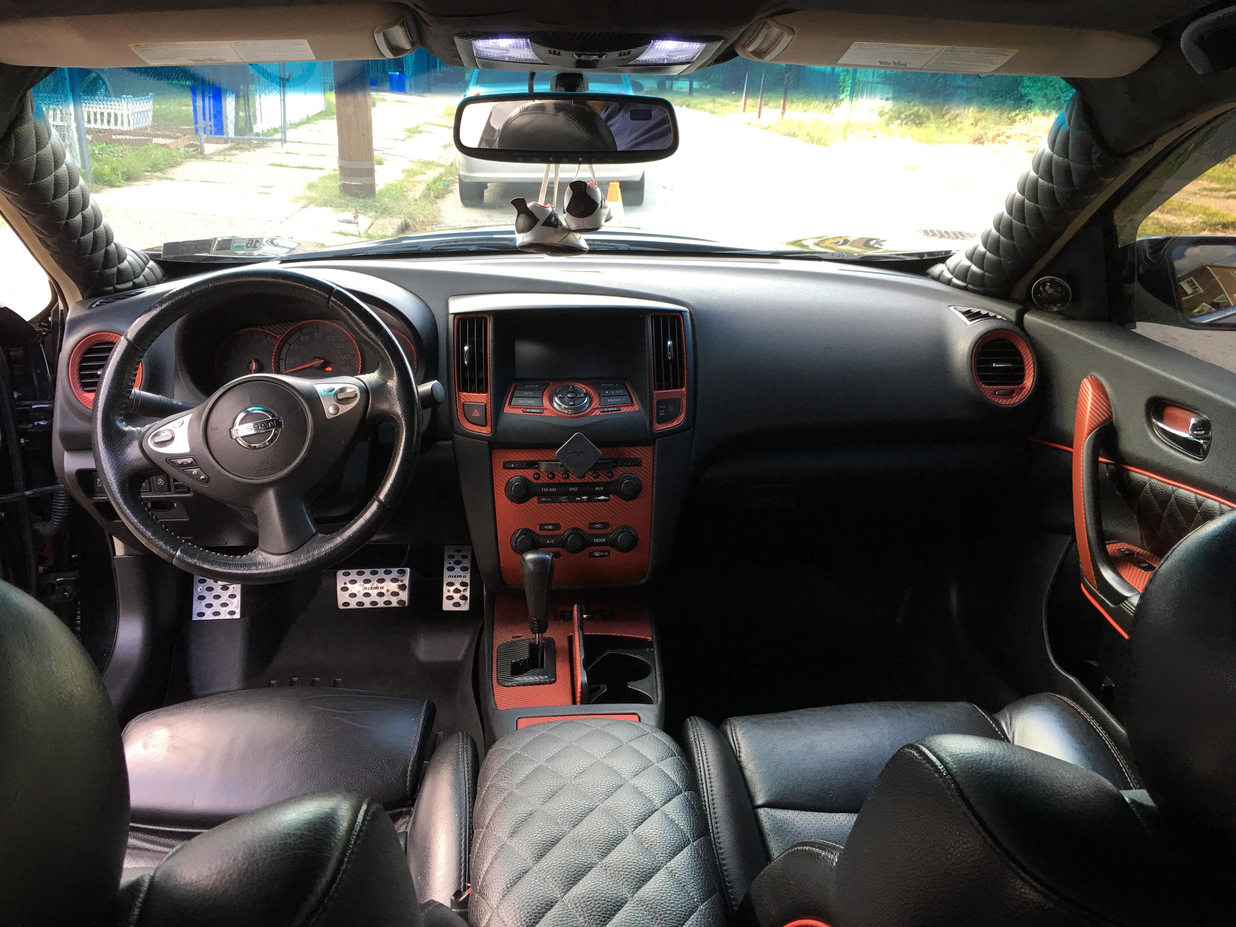 7thgen Maxima With Full Black Diamond Stitched Interior
