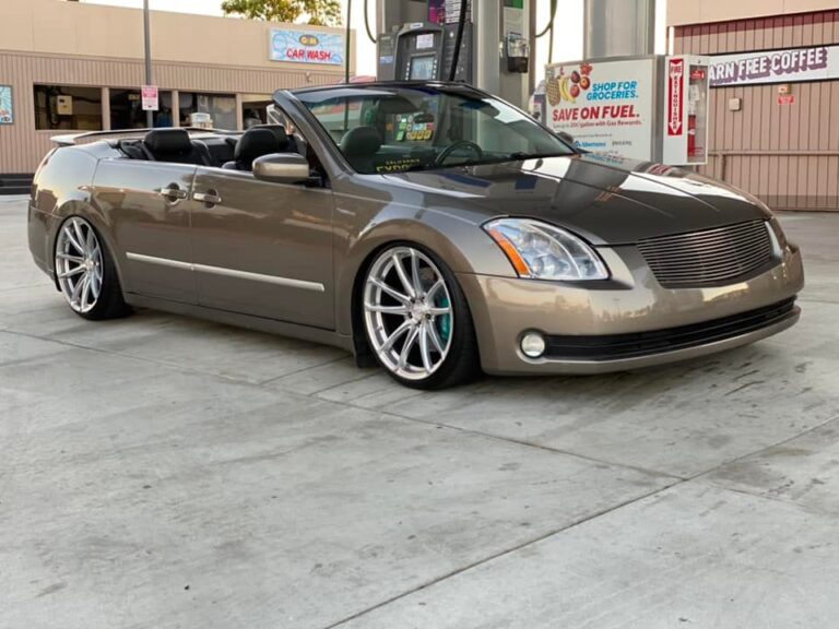 Rani’s 2004 Topless Suicide Doors 6thgen Nissan Maxima