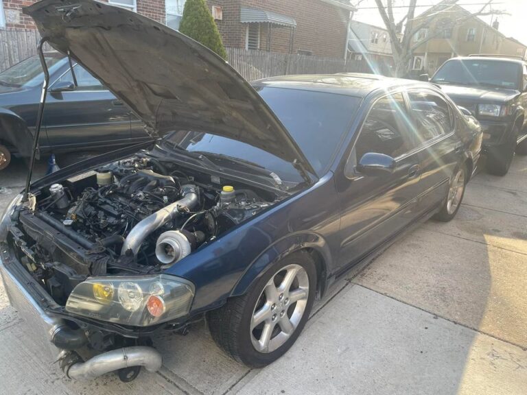 Daniel Narine’s 2003 Turbo Gen3 VQ35DE 6-Speed 5thgen Nissan Maxima