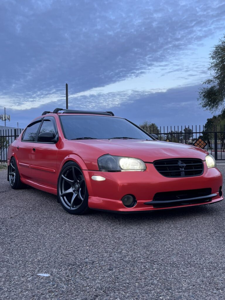 Raul Payan’s 2000 VQ30DE 5-Speed 5thgen Nissan Maxima