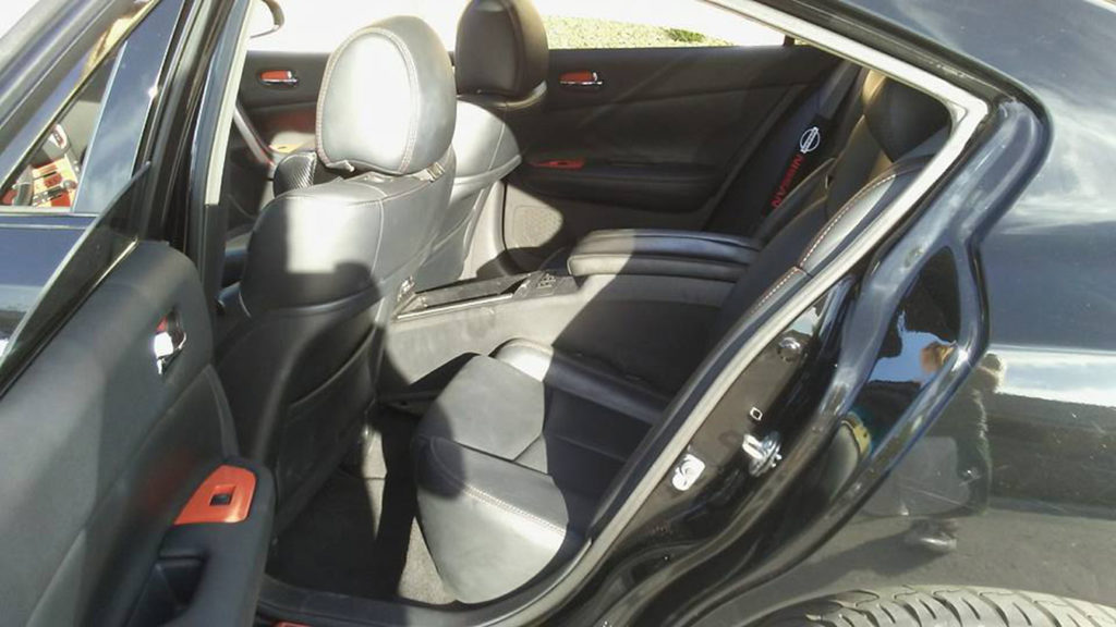 7thgen Maxima Retrofitted with Limited Edition 6thgen Elite Interior