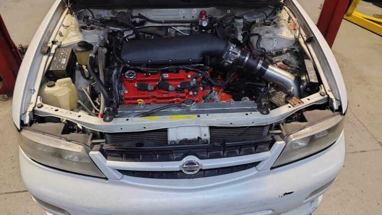 Jessie Maldonado’s 1997 Gen2 VQ35DE 5-Speed 4thgen Nissan Maxima (Full 3.5 Timing Swap)