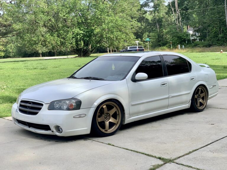 Jesse Richardson’s 5thgen Nissan Maxima