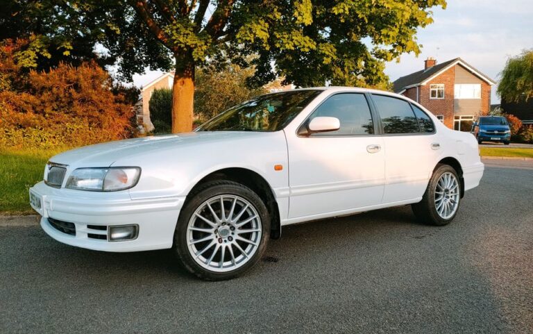 Rare 1997 VQ30DE Nissan Maxima 30G (UK)