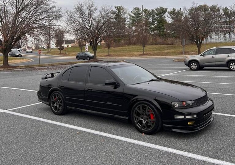 Albert’s 1997 Modded VQ35DE 5-Speed 4thgen Nissan Maxima