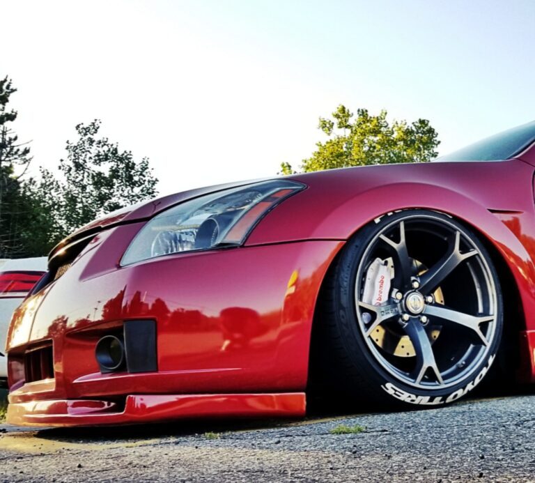 Patrick Marcello’s 2007 Bagged and Modded 6thgen Nissan Maxima