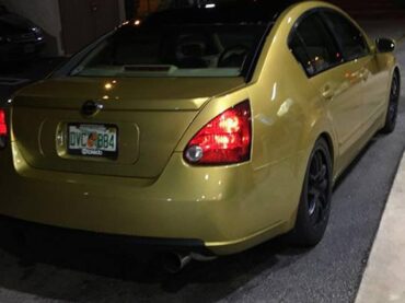 Christian's 2004 VQ35DE 6-Speed 6thgen Nissan Maxima