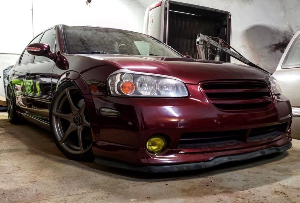 Caleb’s 5thgen Nissan Maxima with GTR R34 Wheels 18×9 +30