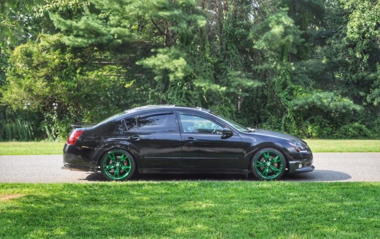 Charles Downer’s 6-Speed Gen2 VQ35DE Engine Swapped 6thgen Maxima (300WHP)