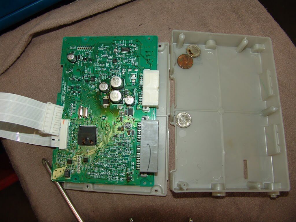 2004-2006 Maxima AC Control Amplifier Burnt Out Due to Coins/Pennies (U1000)